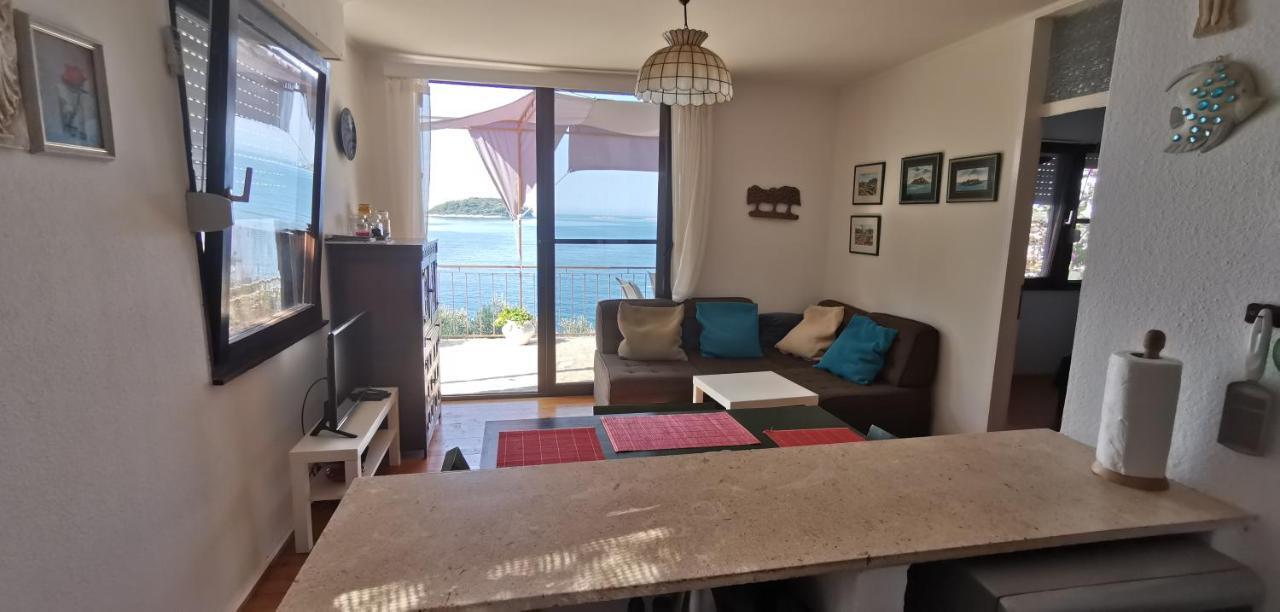 Holiday Home Prižba Dış mekan fotoğraf